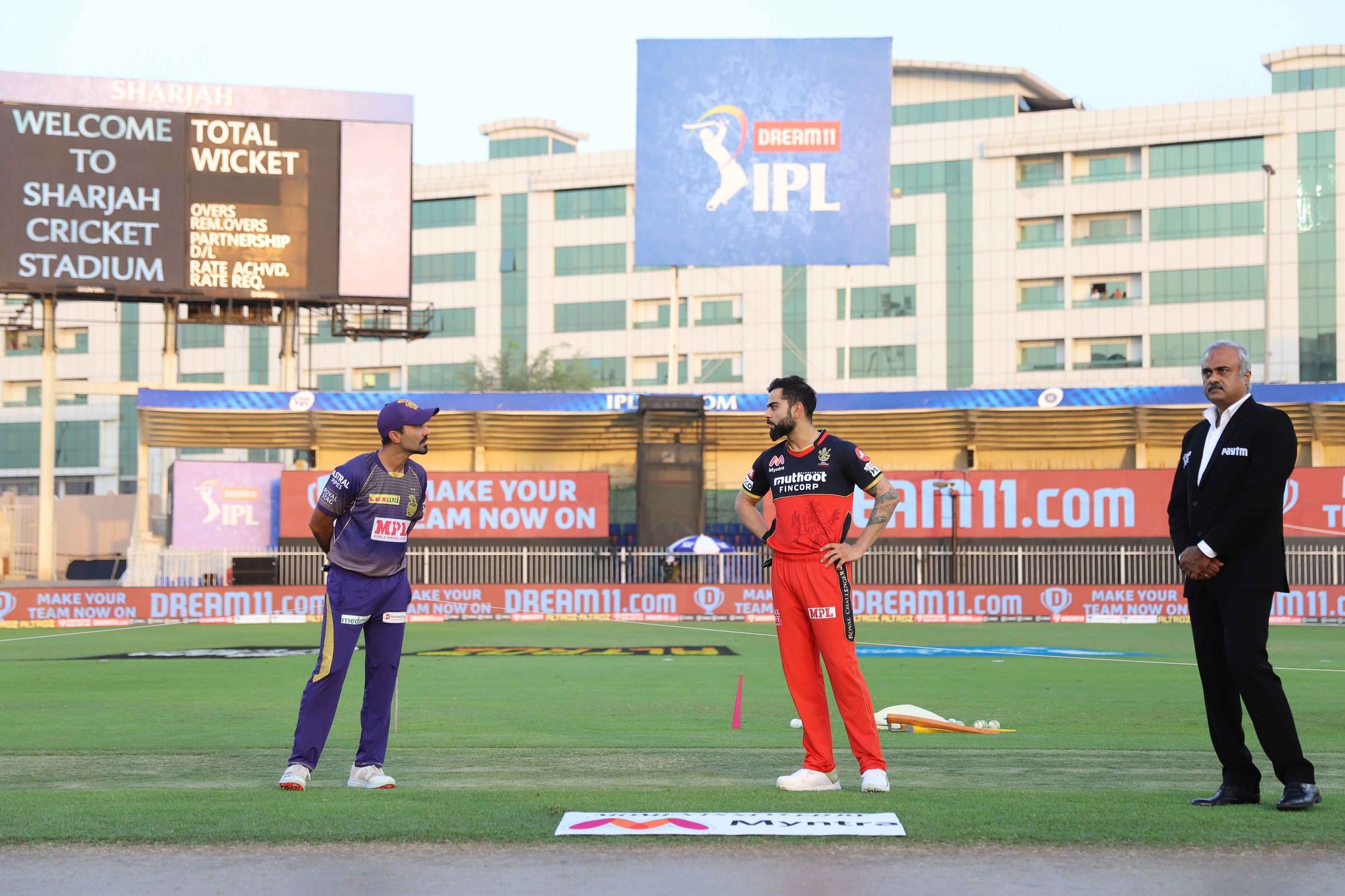 IPL 2020 | AB de Villiers is a world-class player, was difference between the two sides, admits Dinesh Karthik